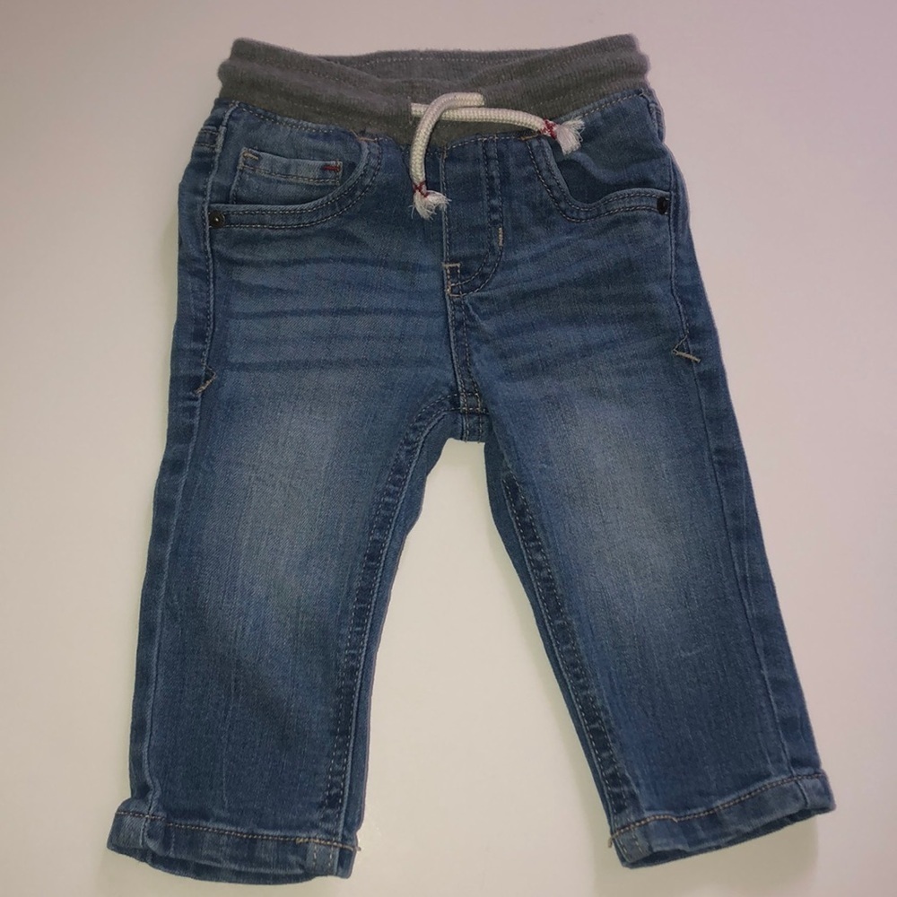 Cat & Jack jeans. Size 12 month